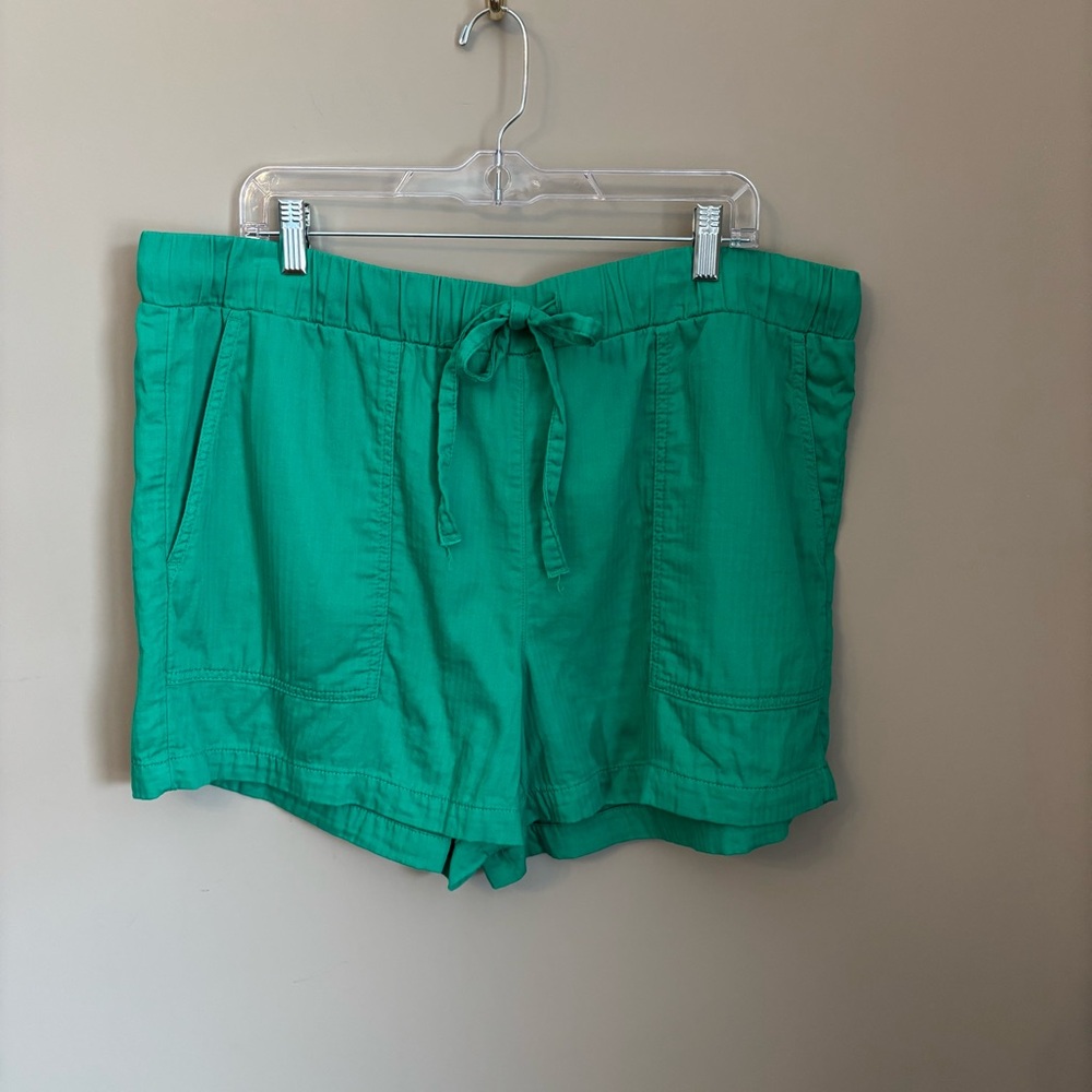 LOFT Green Drawstring High-Waist Casual Shorts